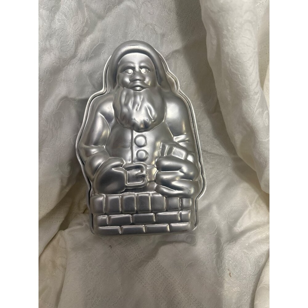 Vintage Wilton Santa‎ Claus Cake Pan 2 Piece Set With Chimney Aluminum